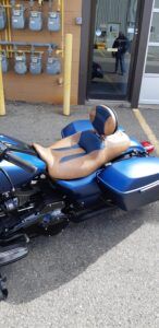 Motorcycle cruiser seat upholstery
